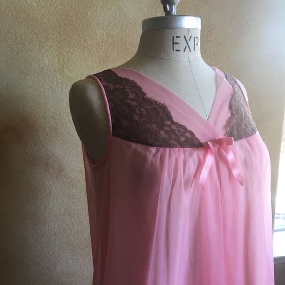 Vintage Vanity Fair baby doll nightie - Picture 2 of 8